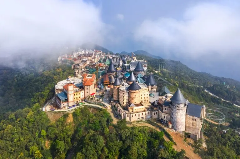 Ba-Na-Hills-shutterstock_1346056